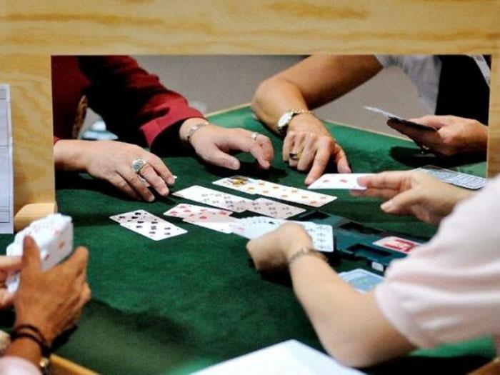 Hướng dẫn cách chơi đánh bài chuẩn cho tân thủ tham khảo