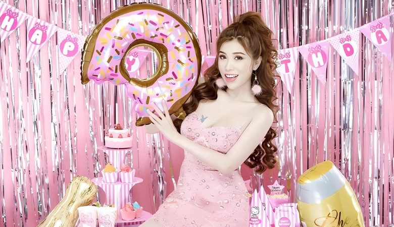 999+ Ảnh Pinky Bảo Trân Bikini Đẹp, Gợi Cảm Và Cuốn Hút Nhất
