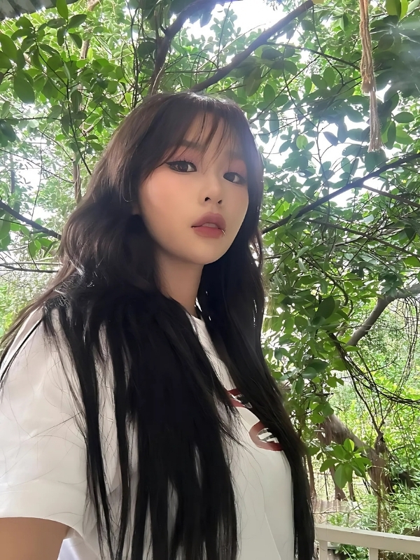 Misthy sexy đơn giản nhưng đầy khí chất