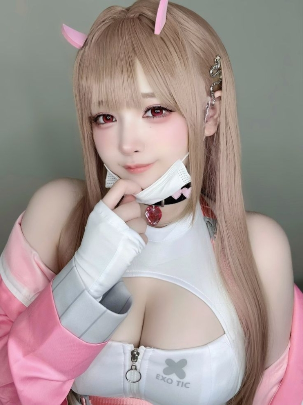 Nét đẹp ngọt ngào trong ảnh cosplay dễ thương.
