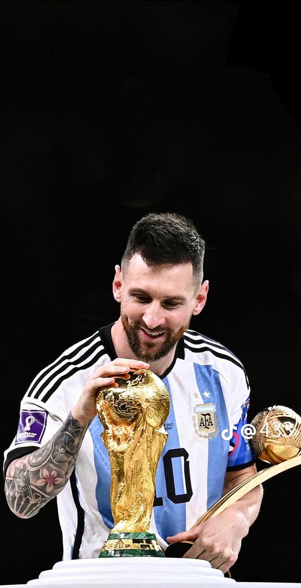 Messi tạo nên pha bóng ấn tượng
