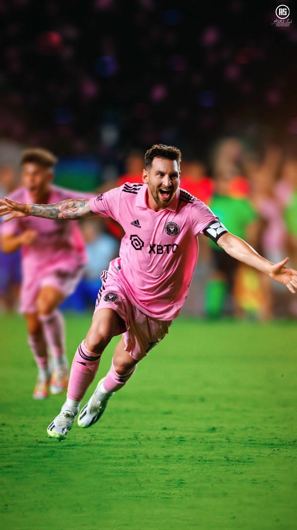 Messi tạo nên pha bóng đẹp